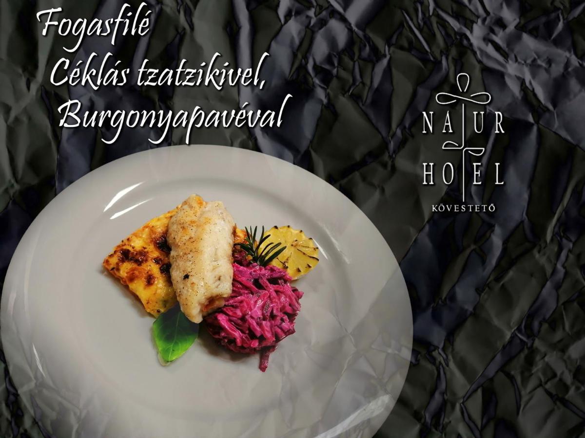 Natur Hotel Koevesteto Hosszuheteny المظهر الخارجي الصورة