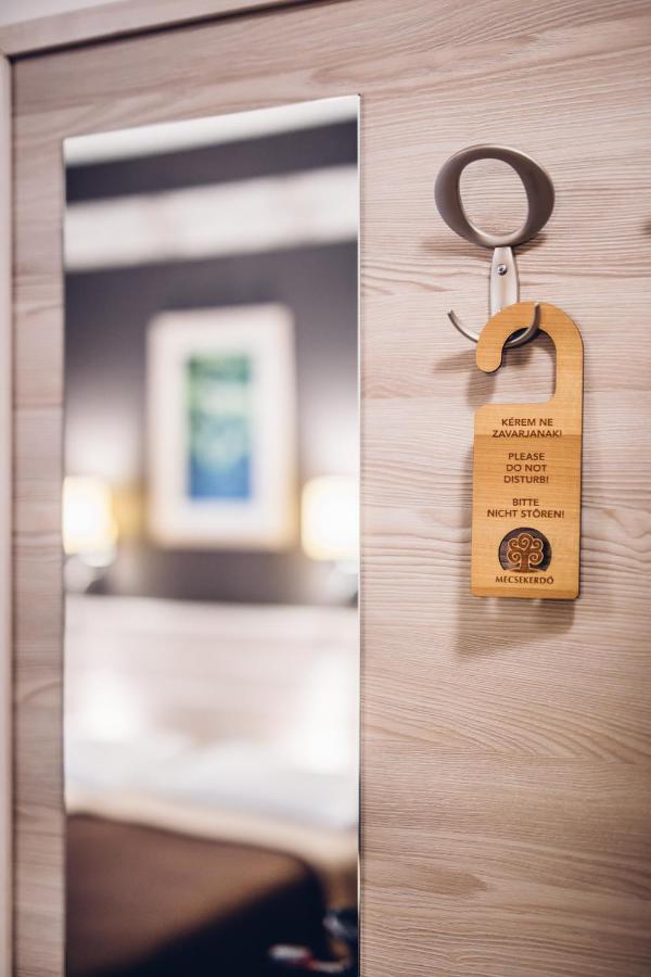 Natur Hotel Koevesteto Hosszuheteny المظهر الخارجي الصورة